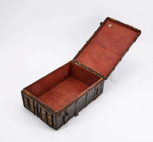 LARGE WOODEN MEASURING BOOK CASSETTE - photo 5