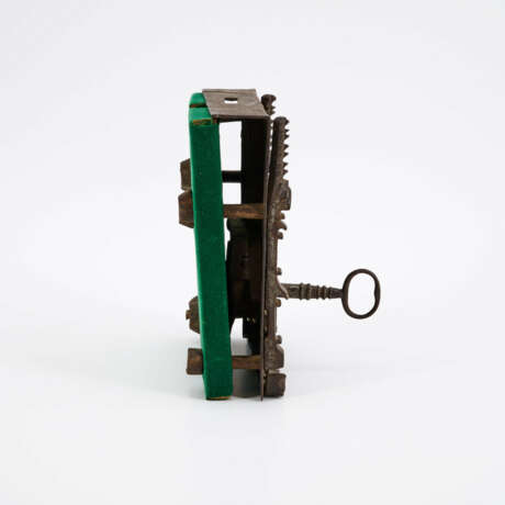 IRON CHEST LOCK WITH KEY - photo 1