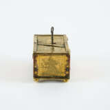 SMALL BRASS CASKET WITH VIRTUES - photo 2