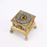 HORIZONTAL BRASS TABLE CLOCK - photo 5