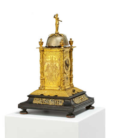 BRASS RENAISSANCE TABLE CLOCK OR TUERMCHENUHR - photo 4