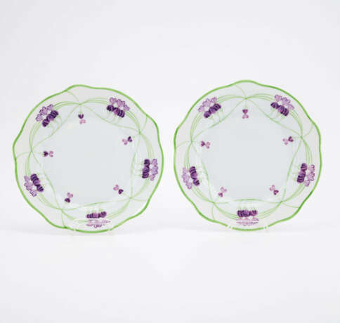 PORCELAIN COFFEE AND TEA SERVICE WITH VIOLET DECORATION FOR SIX - photo 2