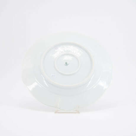 PORCELAIN COFFEE AND TEA SERVICE WITH VIOLET DECORATION FOR SIX - photo 16