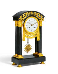 MARBLE PORTAL CLOCK