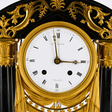 MARBLE PORTAL CLOCK - photo 5