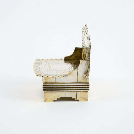 SILVER SALT THRONE WITH STAR MOTIFS - фото 2