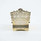 SILVER SALT THRONE WITH STAR MOTIFS - фото 3