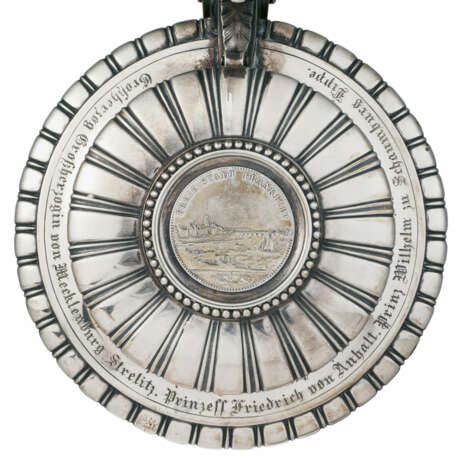 MAGNIFICENT SILVER COIN-COBERED TANKARD FOR TRAVELLING MARSHAL FERDINAND VON STEUBER AS A GIFT FRIM THE EMPRESS OF RUSSIA AMONGST OTHERS - фото 2
