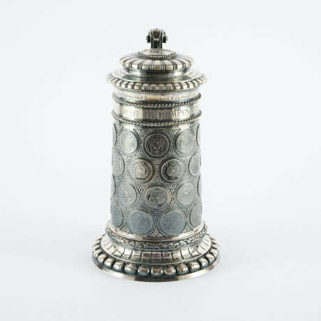 MAGNIFICENT SILVER COIN-COBERED TANKARD FOR TRAVELLING MARSHAL FERDINAND VON STEUBER AS A GIFT FRIM THE EMPRESS OF RUSSIA AMONGST OTHERS - фото 5