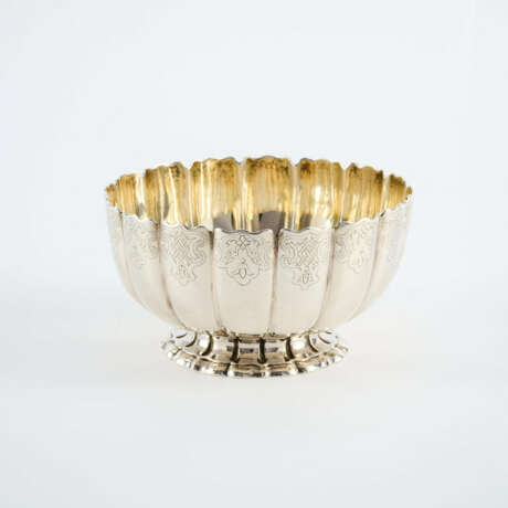 SILVER GEORGE IV STRAWBERRY DISH - photo 2