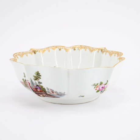 PORCELAIN WASHBASIN SET WITH SCENES AFTER TENIERS - photo 5