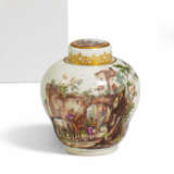 PORCELAIN TEA CADDY WITH RURAL SCENES IN FINEST PAINTING - фото 1
