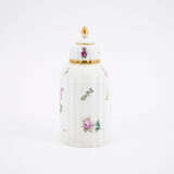 BALUSTER-SHAPED TEA CADDY WITH FLOWER DECORATION - фото 3