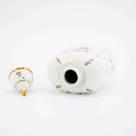 BALUSTER-SHAPED TEA CADDY WITH FLOWER DECORATION - фото 7