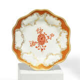PORCELAIN DINNER PLATE FROM THE SO CALLED "MÖLLENDORFF-SERVICE" - photo 1