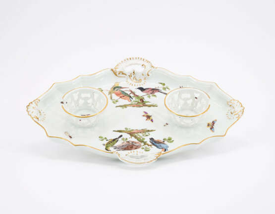 PORCELAIN DOUBLE TURNSTILE WITH TWO LIDDED CUPS AND CHOCOLATE JUG WITH BIRD DECORATION - photo 2
