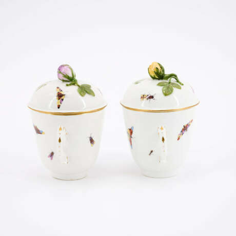 PORCELAIN DOUBLE TURNSTILE WITH TWO LIDDED CUPS AND CHOCOLATE JUG WITH BIRD DECORATION - photo 3