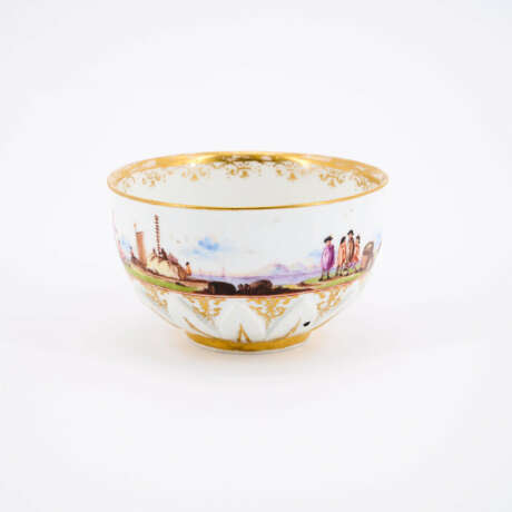 PORCELAIN TEA BOWL WITH CIRCUMFERENTIAL SHOPPING TRIP SCENE - photo 2
