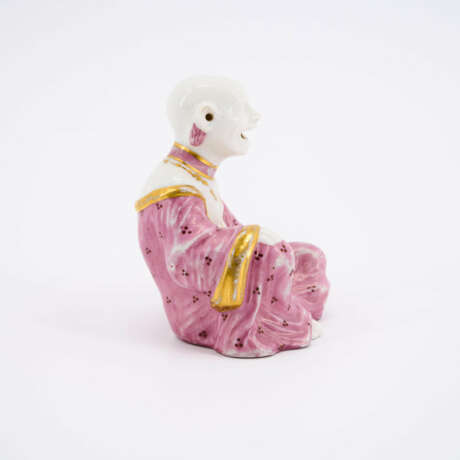 PORCELAIN SITTING PAGODA - photo 4