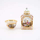 PORCELAIN TEA CADDY WITH MERCHANT SCENES AND TEA BOWL WITH LANDSCAPE PAINTING IN MOST DELICATE CARTOUCHES - photo 3