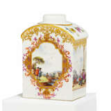 PORCELAIN TEA CADDY WITH LANDSCAPE & MERCHANT SCENES - photo 1