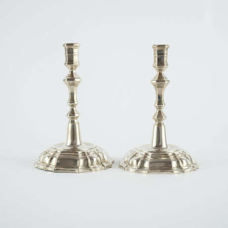 PAIR OF SILVER CANDLESTICK - photo 5