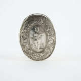 SILVER OVAL BOX WITH MUSICIAN AND SEA GOD ON HIPPOCAMPUS - photo 8