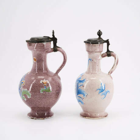TWO STONE SHORT-NECKED EWER WITH FLORAL CARTOUCHES - photo 2