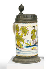 LARGE "WALZENKRUG" TANKARD WITH HUNTER