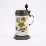 LARGE "WALZENKRUG" TANKARD WITH HUNTER - photo 2