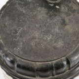 LARGE "WALZENKRUG" TANKARD WITH HUNTER - photo 8