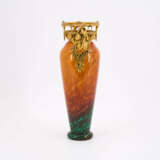 GLASS VASE WITH MOUNTING OF LILAC BRANCHES - photo 2