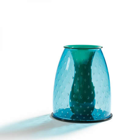 LARGE GLASS VASE OBJECT - photo 1