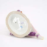 PORCELAIN FIGURINE OF A BLACK MAN WITH CACADOO - фото 6