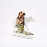 PORCELAIN FIGURINE OF A HUN ON HORSE - photo 1