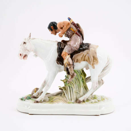 PORCELAIN FIGURINE OF A HUN ON HORSE - photo 2