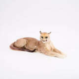 PORCELAIN FIGURINE OF A LYING PUMA - photo 1