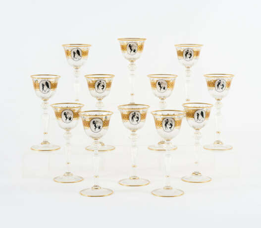 SEQUENCE OF TWELVE STEMWARE GLASSES WITH SHADOW CRACKLE DEPICTIONS - photo 1