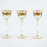 SEQUENCE OF TWELVE STEMWARE GLASSES WITH SHADOW CRACKLE DEPICTIONS - photo 3