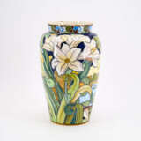 LARGE FAIENCE ART NOUVEAU VASE WITH WOMAN'S PORTRAIT - photo 3
