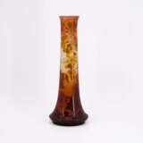 LARGE GLASS VASE WITH WINE TENDRILS - photo 5