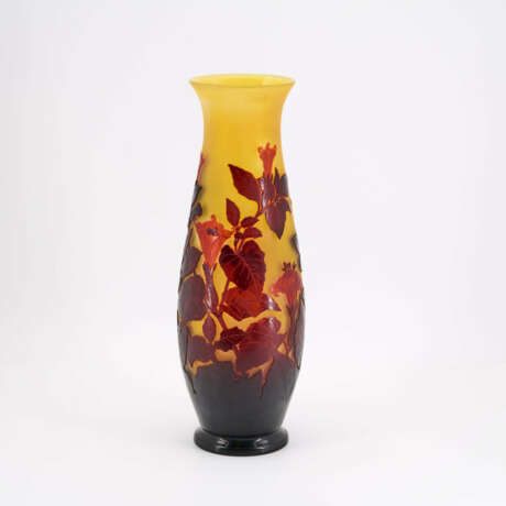 LARGE VASE WITH BRAZILIAN JASMINE - photo 3