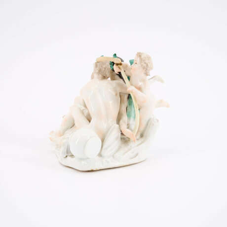 PORCELAIN ENSEMBLE OF RIVER GODS - photo 2