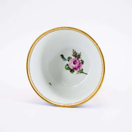 PORCELAIN SLOP BOWL WITH FLOWERS - photo 7