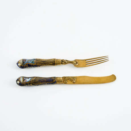 PORCELAIN FORK AND KNIFE FROM A CUTLERY SET - photo 1