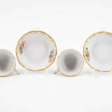 PORCELAIN COFFEE SERVICE FOR 12 WITH COLOURFUL COTTON WOOL SCENE - photo 2