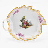 PORCELAIN COFFEE SERVICE FOR 12 WITH COLOURFUL COTTON WOOL SCENE - photo 7