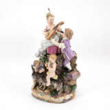 LARGE PORCELAIN ENSEMBLE WITH MUSICIANS AND FEMALE WINEMAKERS - photo 1