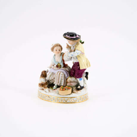 PORCELAIN SMALL ENSEMBLE OF CHILDREN WITH DOG - photo 1