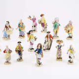 14 PORCELAIN FIGURINES FROM THE CRIS DE PARIS - photo 1
